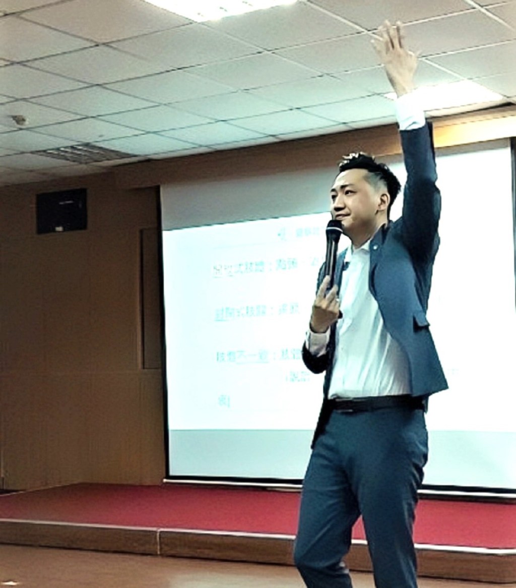 「一眼就看見」你的辨識度產生器