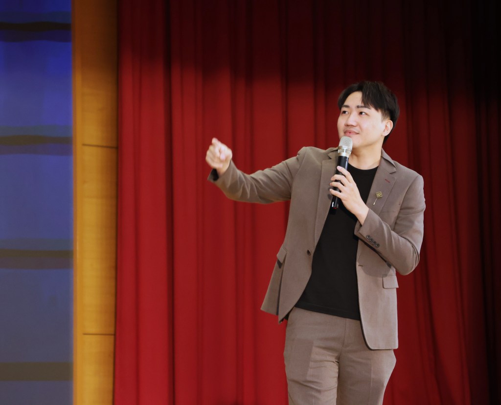 南山中學,自強不息